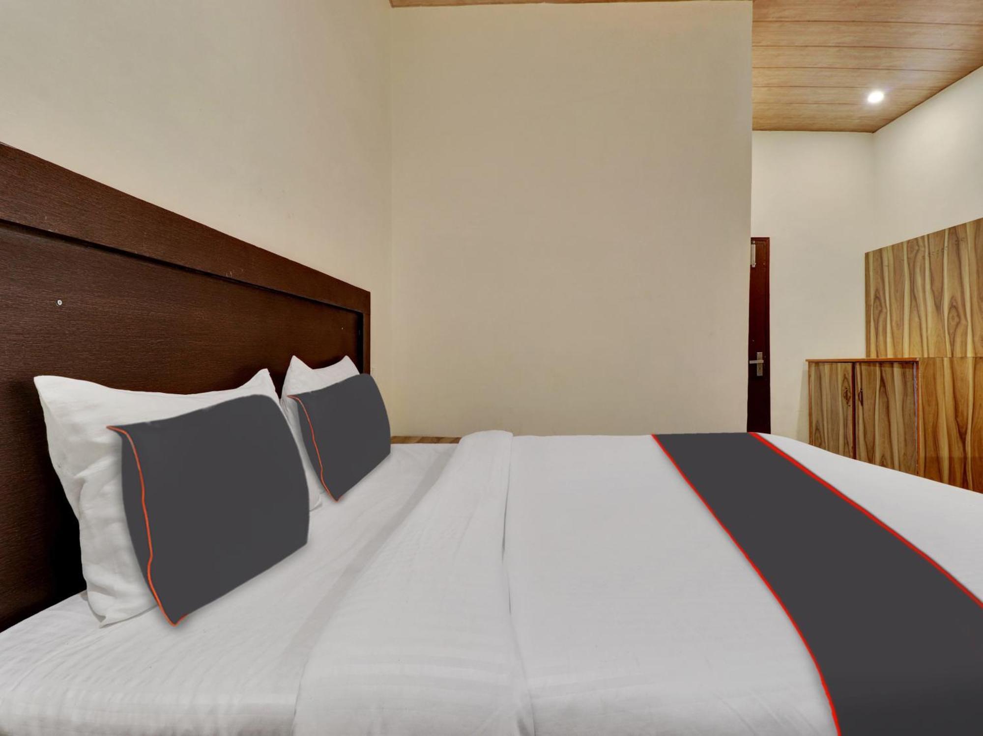 Collection O Shiv Sutra Resorts, מוסורי מראה חיצוני תמונה